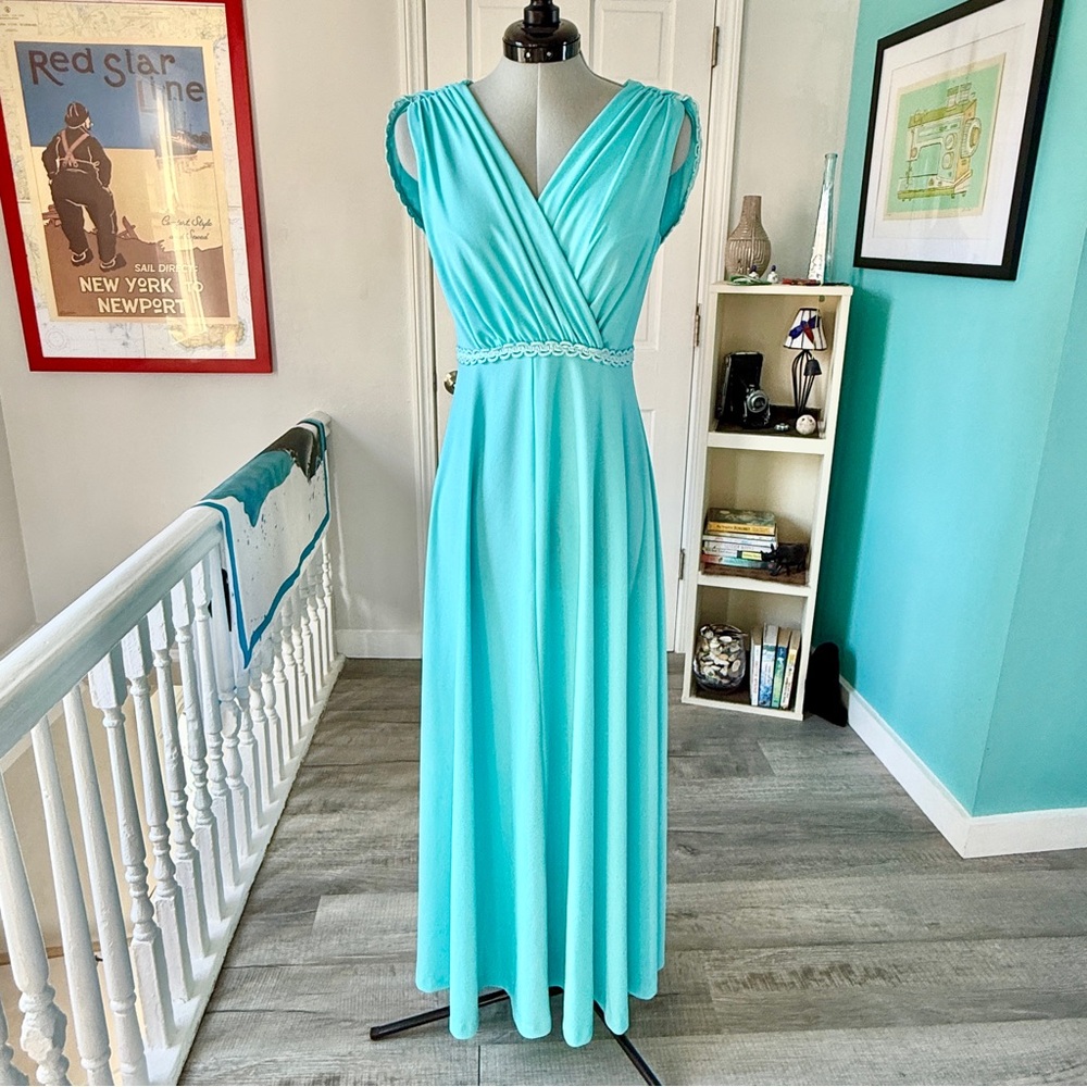 VINTAGE '70s Blue Grecian Goddess Maxi Dress (size S)